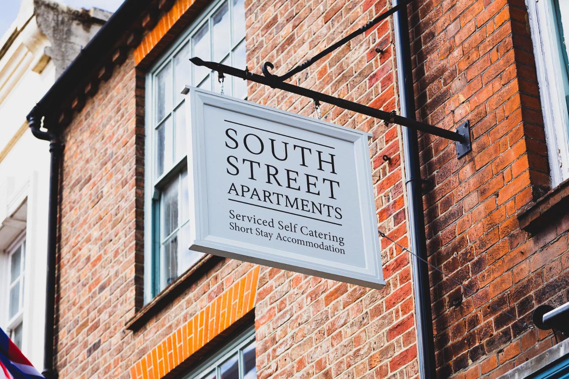 South Street Apartments 치체스터 외부 사진